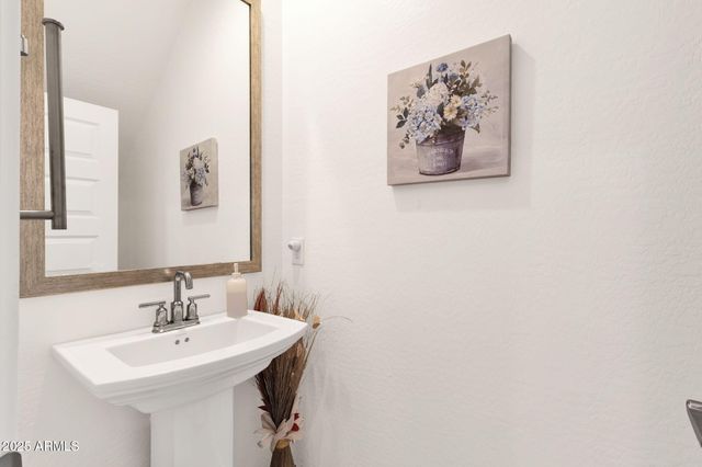 3829 S 64TH Drive, Phoenix, AZ 85043