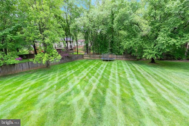 820 RIDGE DR, Mclean, VA 22101