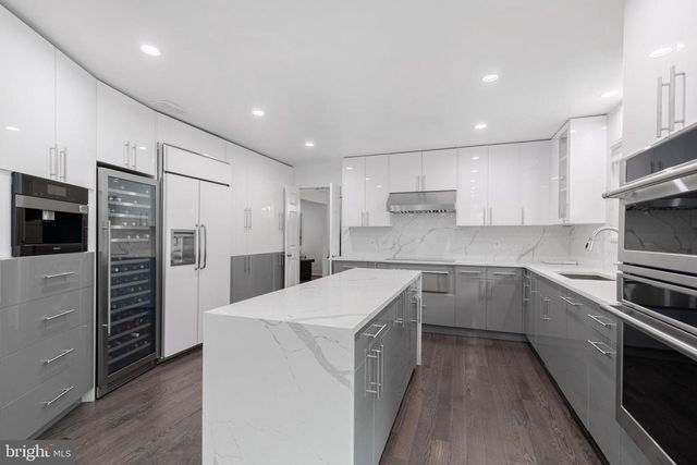 820 RIDGE DR, Mclean, VA 22101