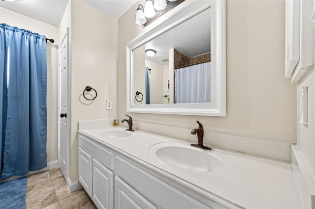 14011 Fairwood Springs Court, Cypress, TX 77429