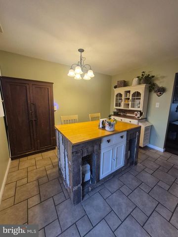 3359 CEDARVILLE RD, Cedarville, NJ 08311