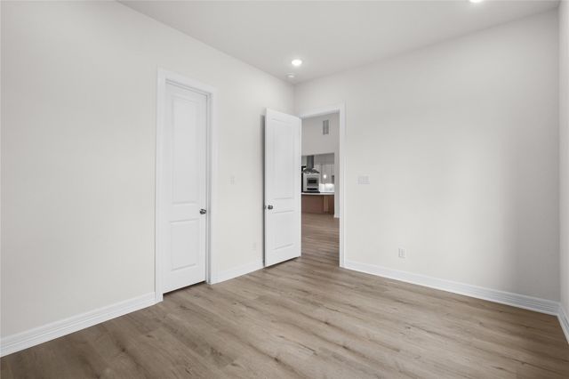 1720 Flintlock Court, Angleton, TX 77515
