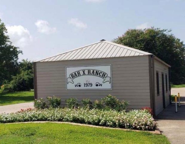 1720 Flintlock Court, Angleton, TX 77515