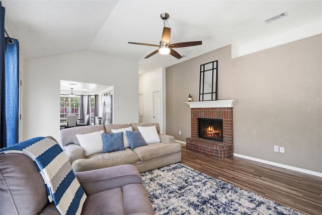 1152 Lake Bluff Drive, Little Elm, TX 75068