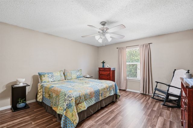 1152 Lake Bluff Drive, Little Elm, TX 75068