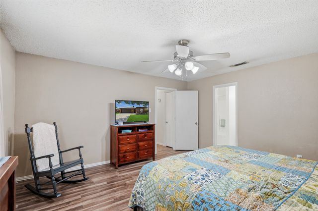 1152 Lake Bluff Drive, Little Elm, TX 75068