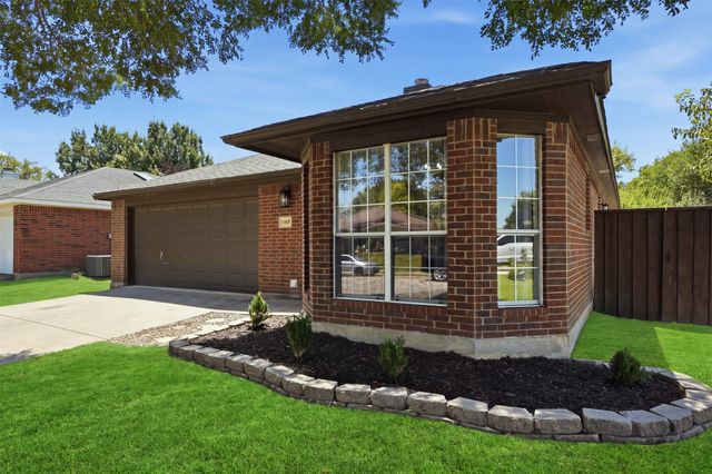 1152 Lake Bluff Drive, Little Elm, TX 75068