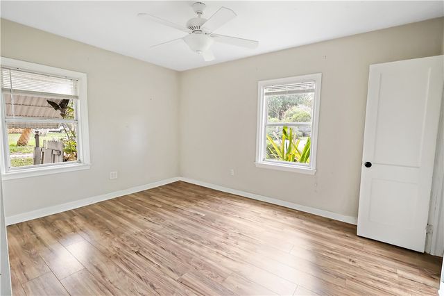 2546 Vero Beach Avenue, Vero Beach, FL 32960