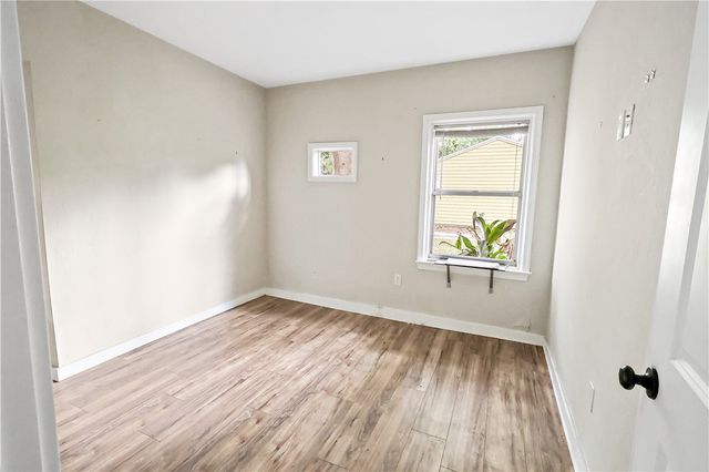 2546 Vero Beach Avenue, Vero Beach, FL 32960