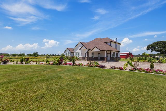 233 Private Road 7786, Wills Point, TX 75169