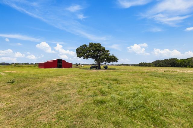 233 Private Road 7786, Wills Point, TX 75169