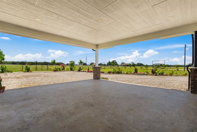 233 Private Road 7786, Wills Point, TX 75169