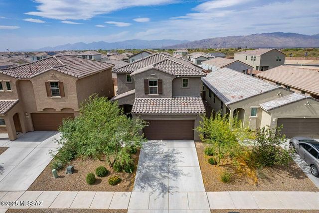 11267 S Weismann Drive, Vail, AZ 85641