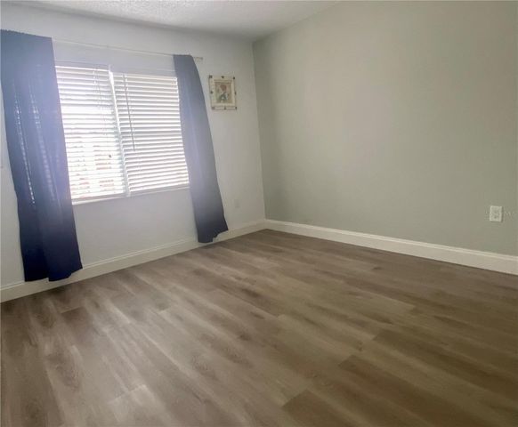 8830 CORAL PALMS COURT B, Kissimmee, FL 34747