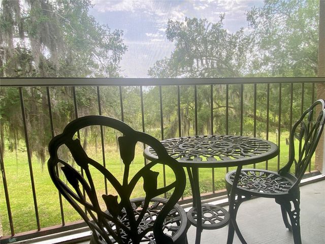 8830 CORAL PALMS COURT B, Kissimmee, FL 34747