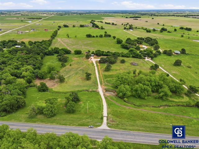 11458 State Highway 171, Covington, TX 76636