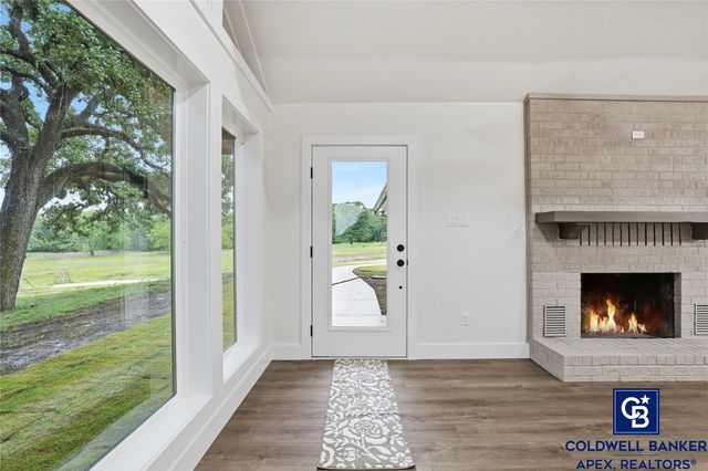 11458 State Highway 171, Covington, TX 76636