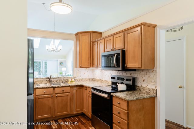 5820 Coleman Road, East Lansing, MI 48823