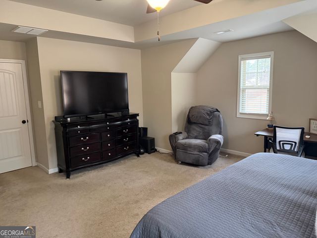 301 Hickory Hills Drive, Newnan, GA 30263