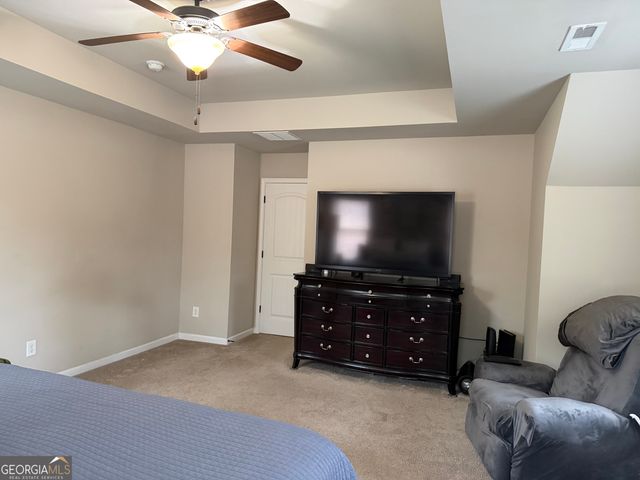 301 Hickory Hills Drive, Newnan, GA 30263