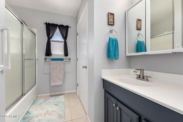 10637 W AUGUSTA Drive, Sun City, AZ 85351