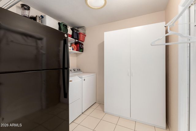 10637 W AUGUSTA Drive, Sun City, AZ 85351