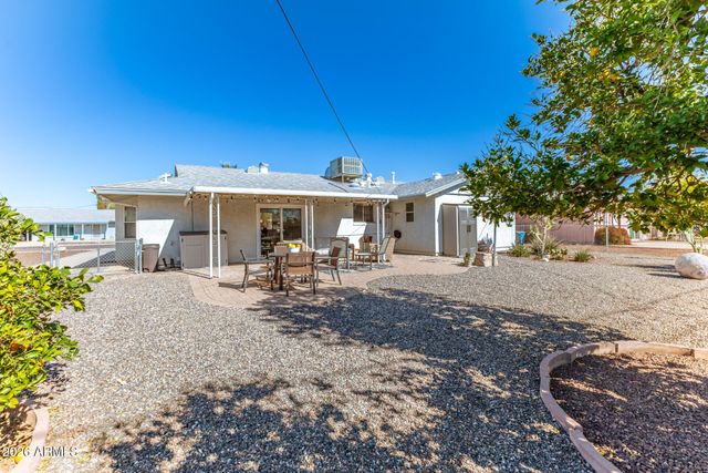 10637 W AUGUSTA Drive, Sun City, AZ 85351
