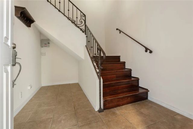 221 Violet, Monrovia, CA 91016