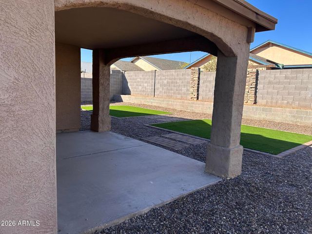 8852 E DARTMOUTH Street, Mesa, AZ 85207