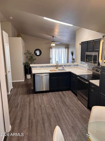 8852 E DARTMOUTH Street, Mesa, AZ 85207