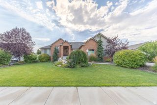 1062 S 2450 W, Syracuse, UT 84075
