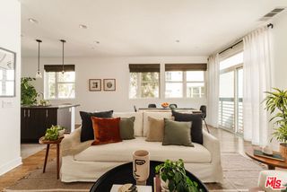 2753 Waverly Drive 601, Los Angeles, CA 90039