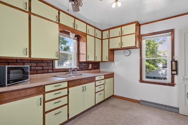 908 W 5TH STREET, Nekoosa, WI 54457