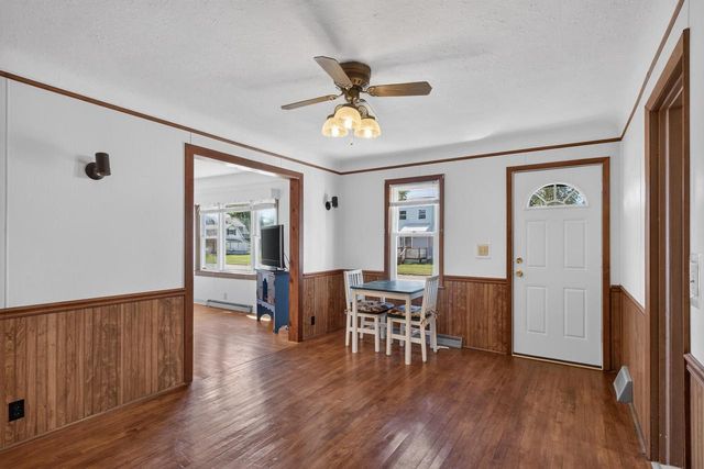 908 W 5TH STREET, Nekoosa, WI 54457