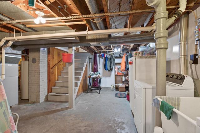 908 W 5TH STREET, Nekoosa, WI 54457