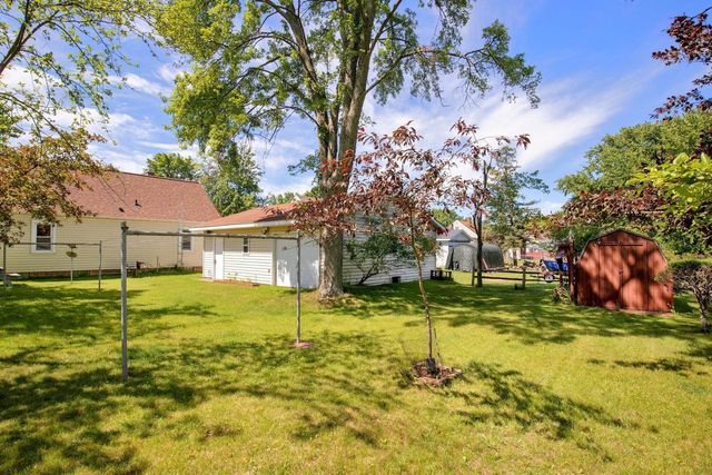 908 W 5TH STREET, Nekoosa, WI 54457