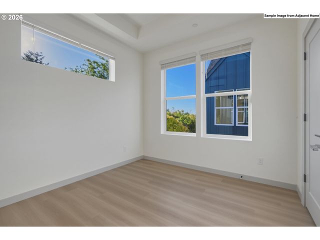 7051 Se 60th Ave, Portland, OR 97206