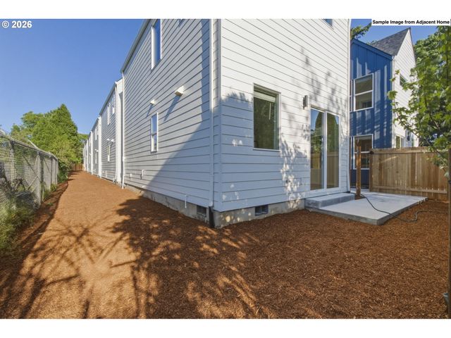 7051 Se 60th Ave, Portland, OR 97206