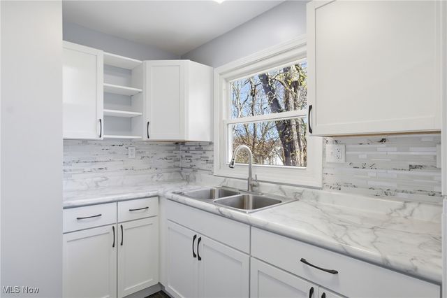 512 Maple Street A, Parkersburg, WV 26101