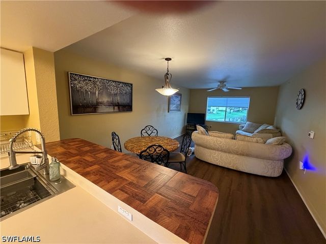 8274 Key Royal CIR 1025, Naples, FL 34119