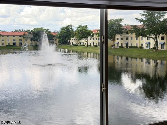8274 Key Royal CIR 1025, Naples, FL 34119