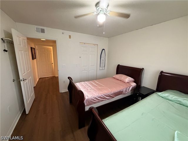 8274 Key Royal CIR 1025, Naples, FL 34119