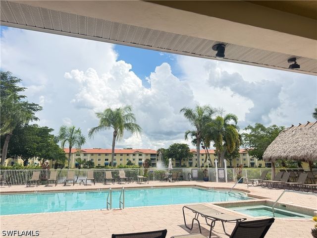 8274 Key Royal CIR 1025, Naples, FL 34119