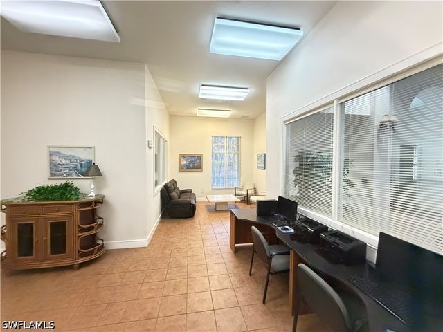 8274 Key Royal CIR 1025, Naples, FL 34119