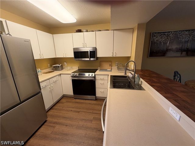 8274 Key Royal CIR 1025, Naples, FL 34119