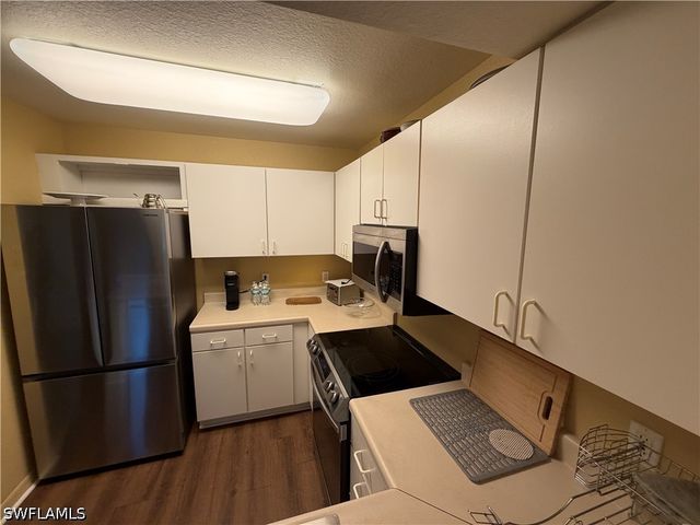 8274 Key Royal CIR 1025, Naples, FL 34119
