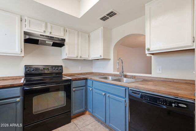 834 W 14th Street, Tempe, AZ 85281