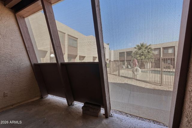 834 W 14th Street, Tempe, AZ 85281