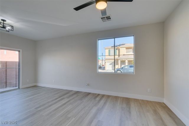 5601 Allison Court, Las Vegas, NV 89122