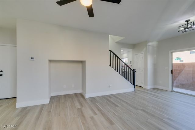 5601 Allison Court, Las Vegas, NV 89122